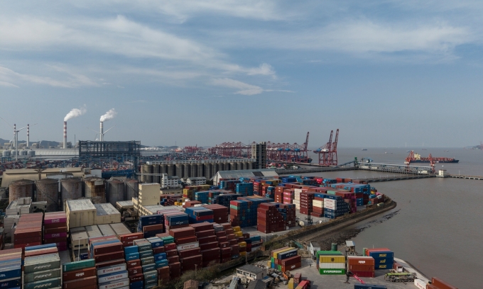 Cảng Bắc Luân tại tỉnh Chiết Giang, Trung Quốc. Ảnh: Reuters