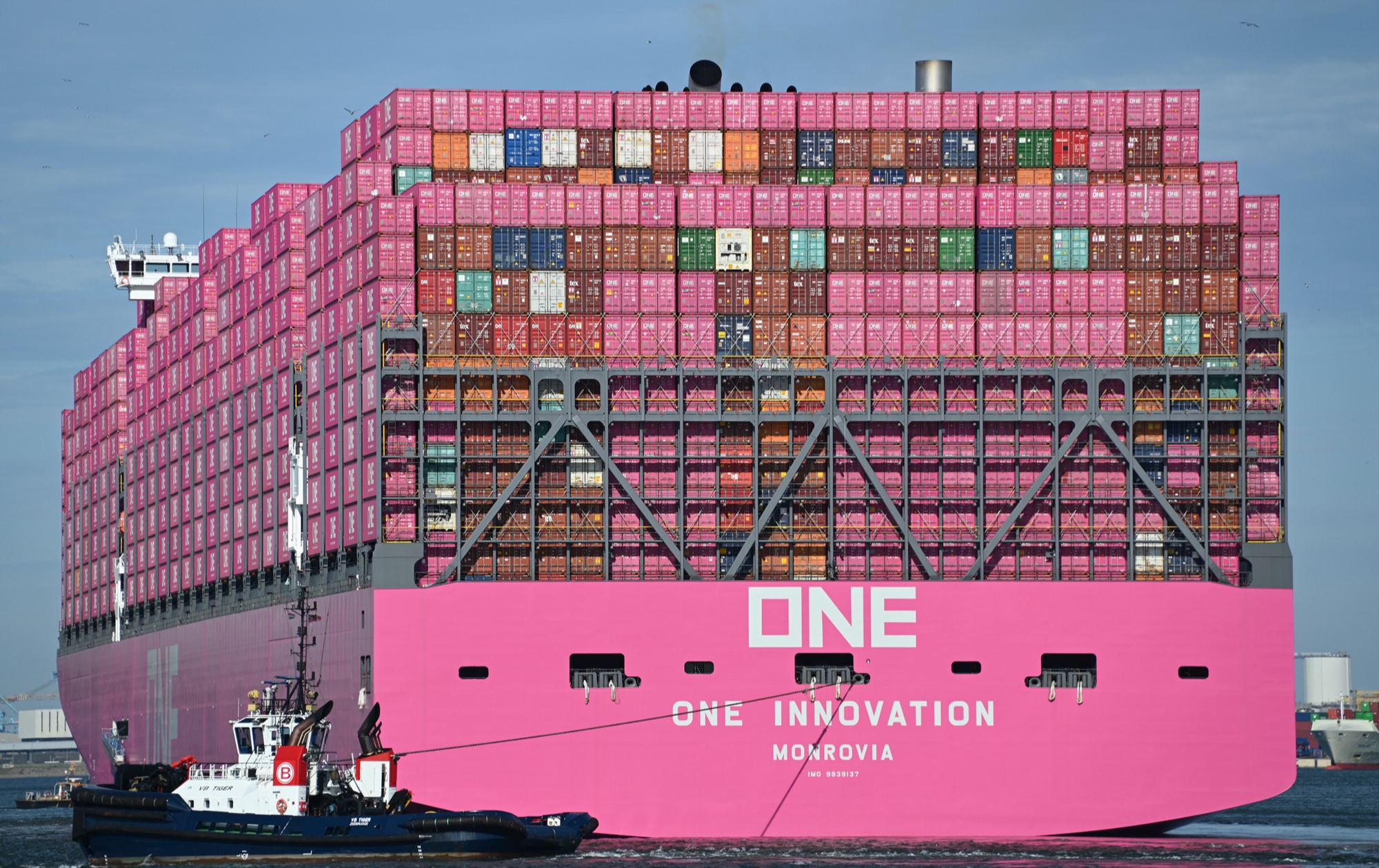 Siêu tàu lớn nhất thế giới phá vỡ kỷ lục lịch sử: Rung chuyển ngành vận tải biển toàn cầu- Ảnh 2.