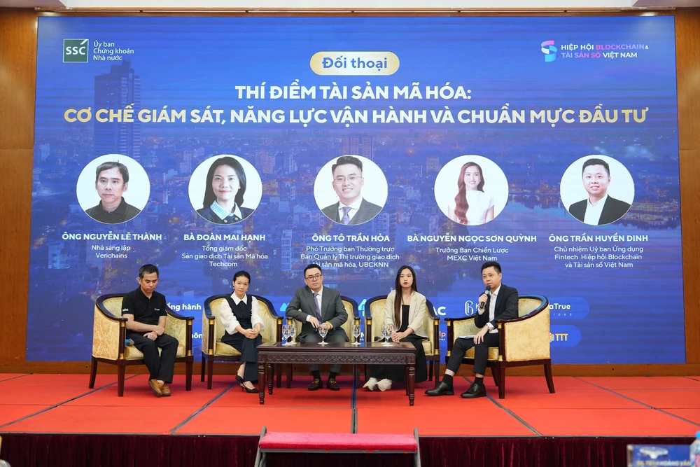 Công nghệ, con người đều là thách thức đối với các đơn vị thí điểm. Ảnh: Hoàng Huy Tài sản mã hóa (1).JPG