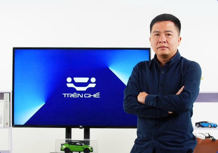 sedan hạng D - Ảnh 1.