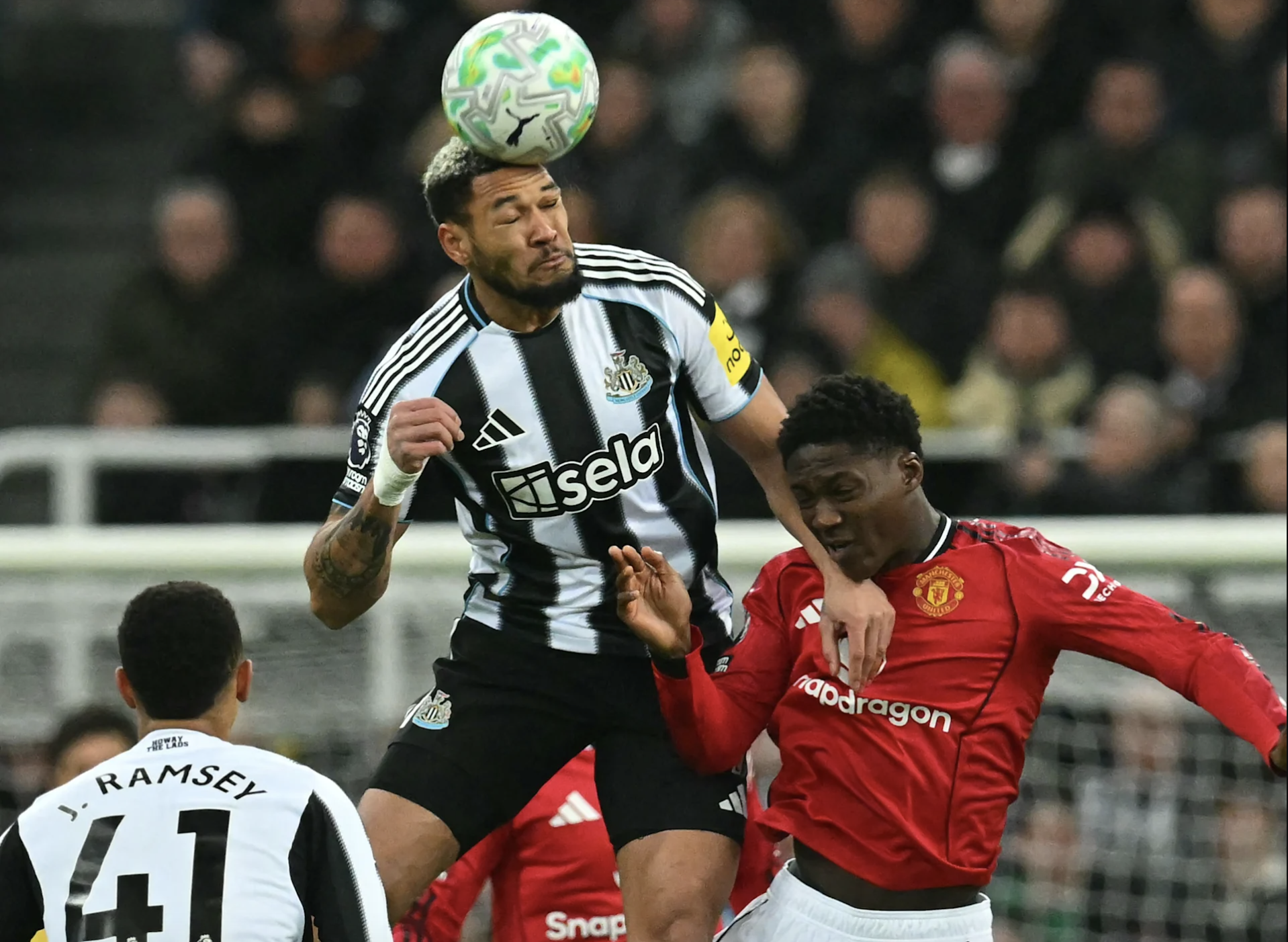 Siêu phẩm của Osula nhấn chìm 