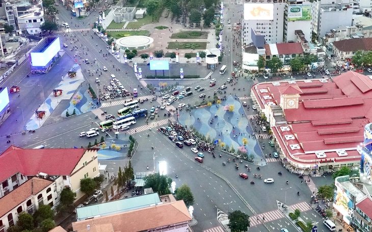 Sở Xây dựng TP.HCM: Tháo dỡ vòng xoay Điện Biên Phủ chỉ là một trong các phương án đang nghiên cứu - Ảnh 1.