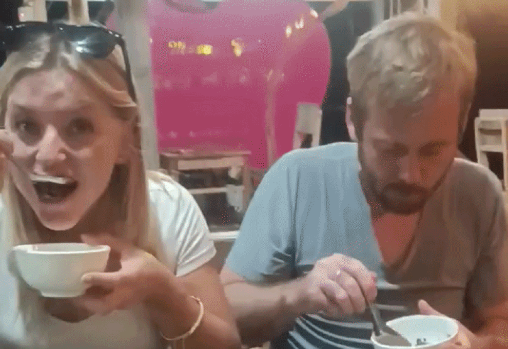 Sơn La: Món tép nhảy tanh tách trong miệng, khách Tây thấy lạ vẫn khen ngon - 1