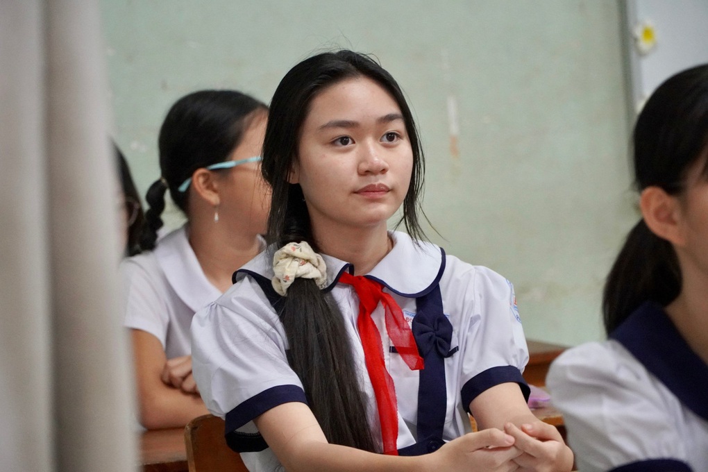 TPHCM: 5 phường xã trắng trường THCS công lập, xoay xở tuyển sinh ra sao? - 1