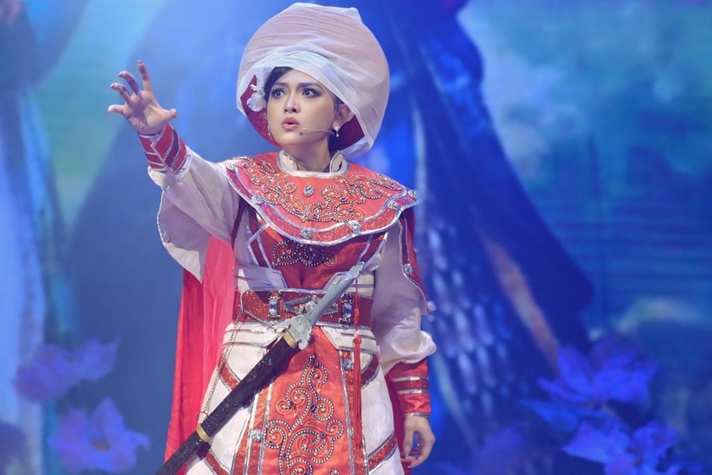 TPHCM chấn chỉnh tình trạng hát nhép, biểu diễn nghệ thuật không trung thực - 1