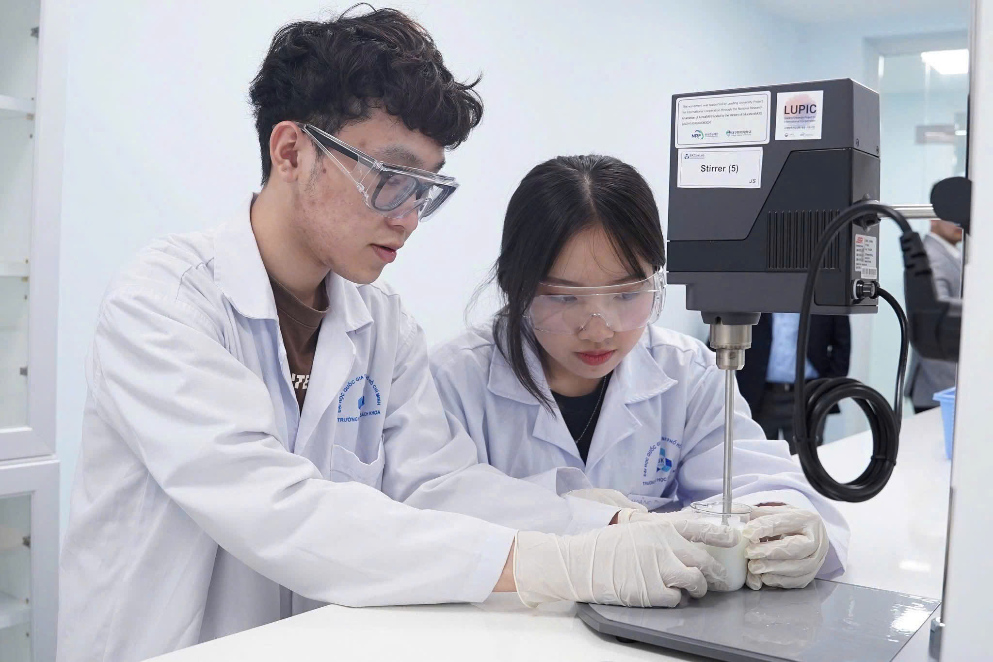 nghiên cứu - Ảnh 1.