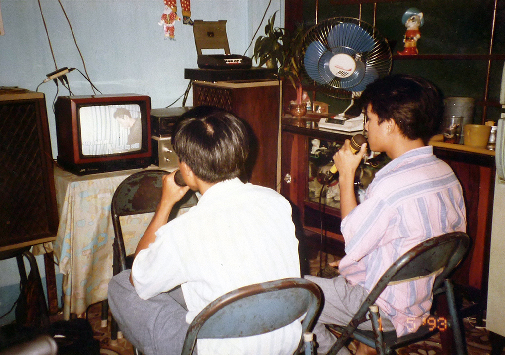 TP.HCM, những năm 1990 hồi sinh- Ảnh 1. TP.HCM, những năm 1990 hồi sinh- Ảnh 1.