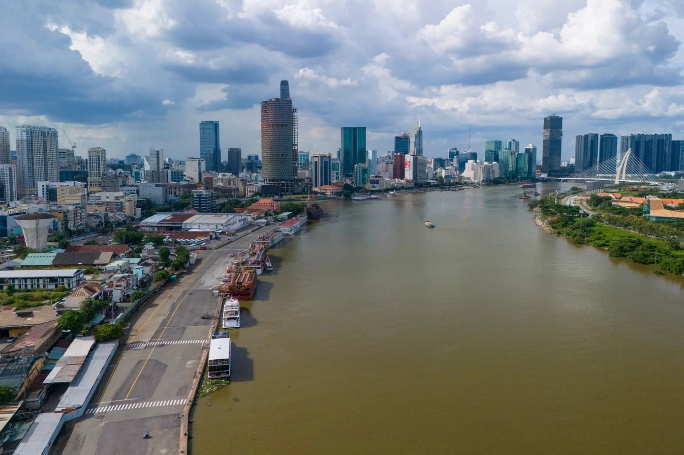 TP.HCM quyết định hủy bỏ chủ trương đầu tư Khu phức hợp Nhà Rồng - Khánh Hội- Ảnh 1.