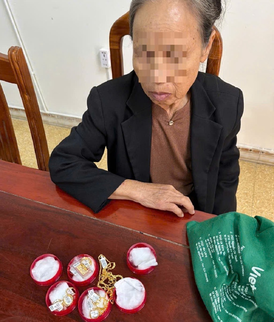 Tái diễn nạn giả mạo công an để lừa đảo chuyển tiền- Ảnh 1.