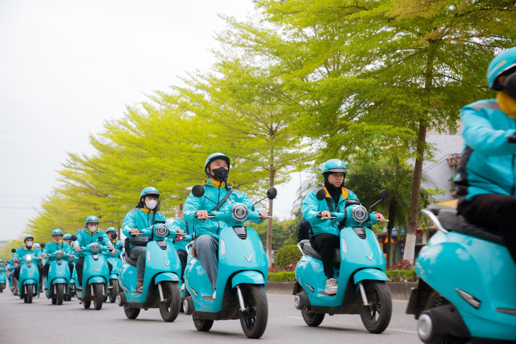 Tài xế dịch vụ hưởng lợi từ chính sách của GSM - 1