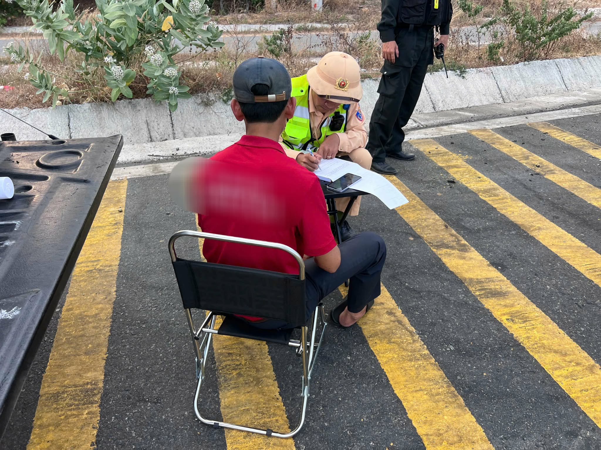 Tài xế phải khống chế được 'con quái vật giận dữ' sau tay lái - Ảnh 3.