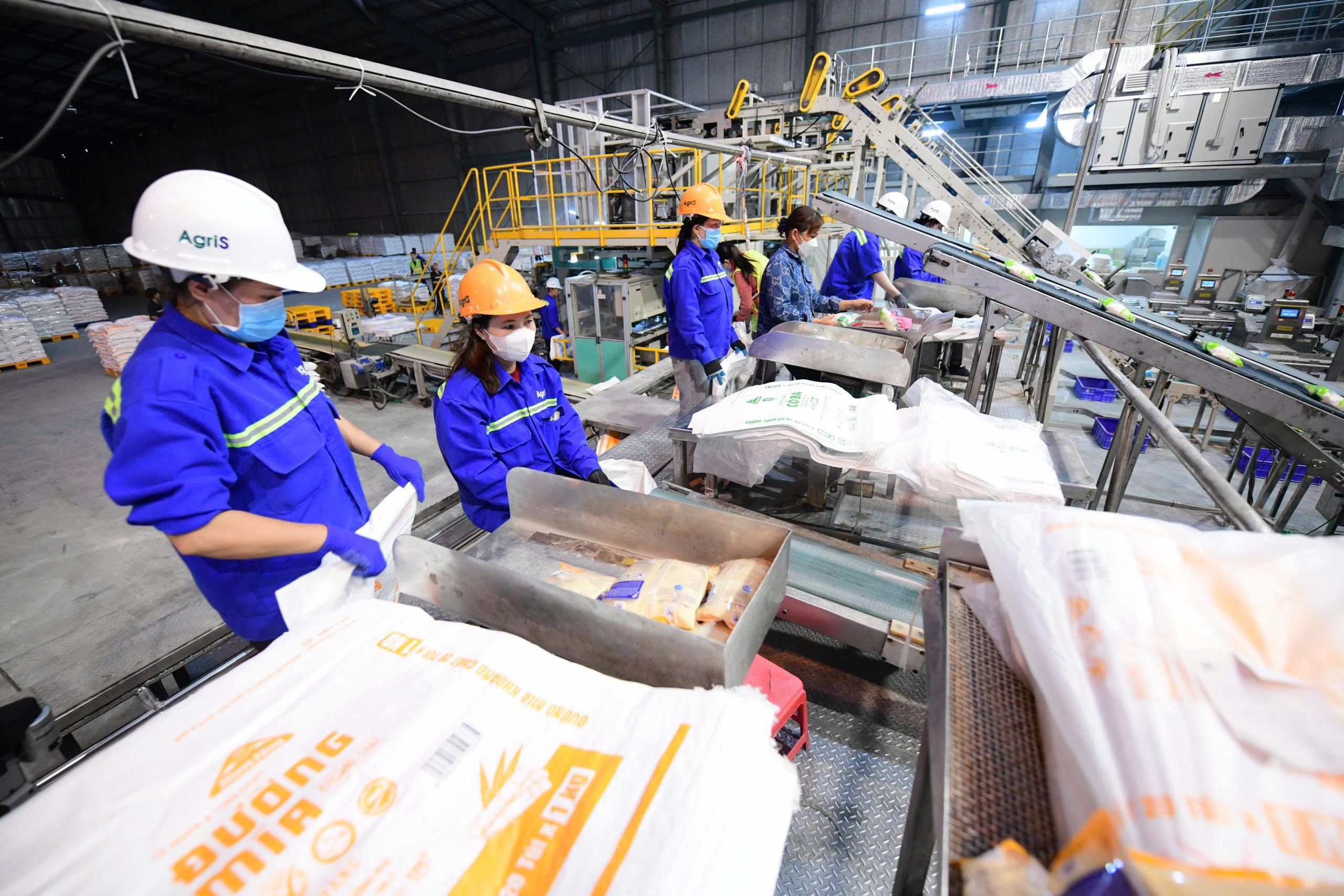 'Tấm khiên' chống sốc từ bên ngoài 1 Iran - Ảnh 1.