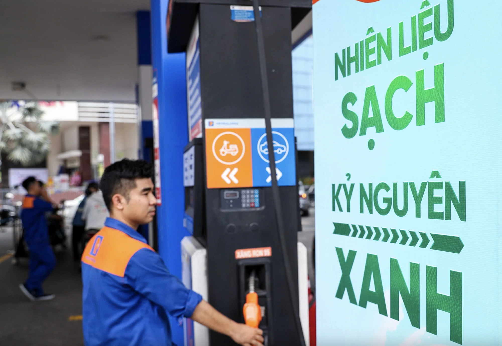 Tăng tốc đưa xăng sinh học E10 ra thị trường trong tháng 4- Ảnh 1. Tăng tốc đưa xăng sinh học E10 ra thị trường trong tháng 4- Ảnh 1.