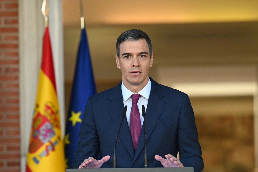 Tây Ban Nha phản ứng sau khi Mỹ cảnh báo cắt đứt quan hệ kinh tế - 1