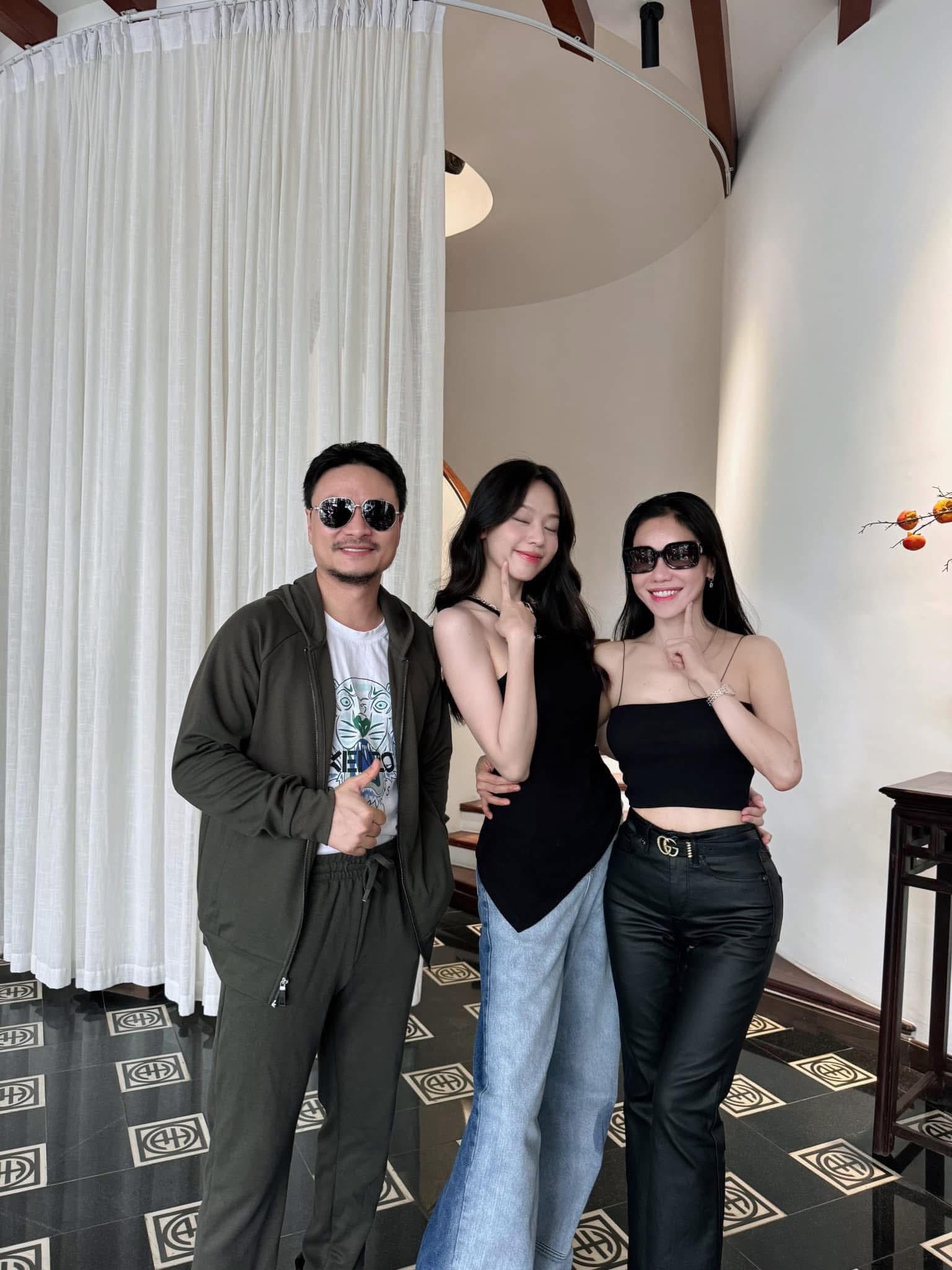 Thái độ của Hoa hậu Thanh Thuỷ sau khi lộ clip tình tứ với Trịnh Thăng Bình- Ảnh 1.