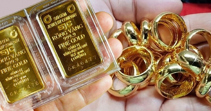 Giá vàng hôm nay 1/3: Thế giới giảm nhẹ, trong nước tăng mạnh- Ảnh 1.