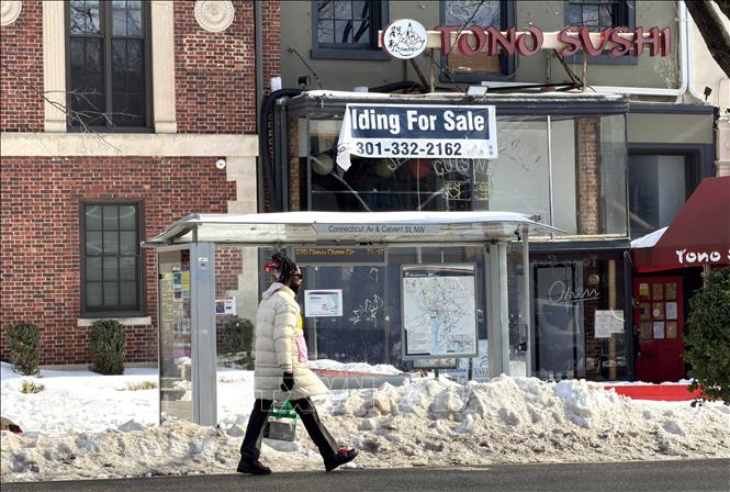 Thị trường bất động sản Mỹ đối mặt thách thức mới trước mùa cao điểm - Ảnh 1.