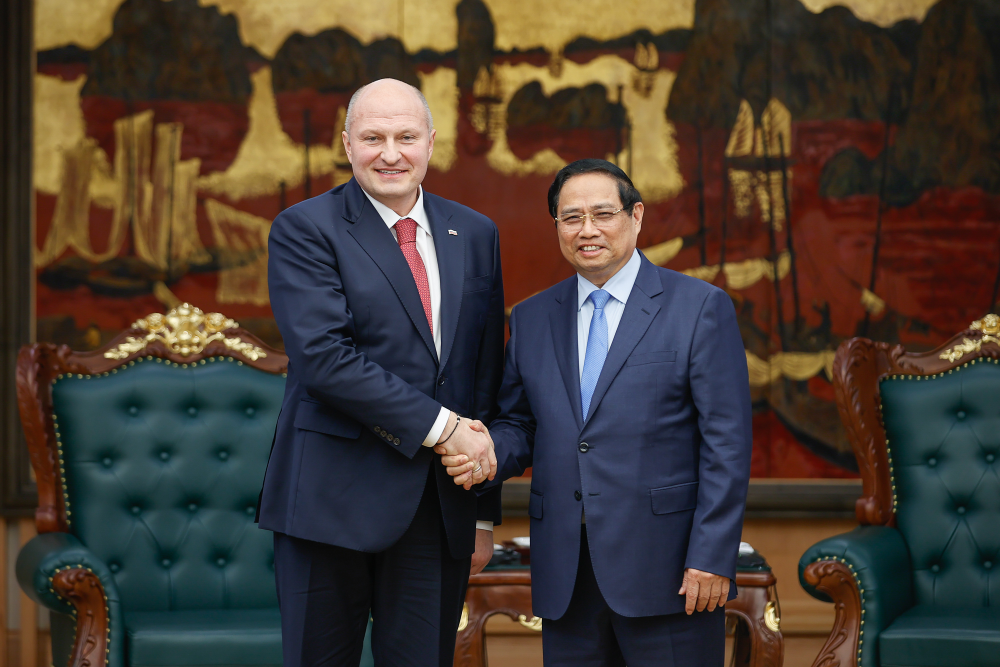 tình huống khẩn cấp - Ảnh 1.