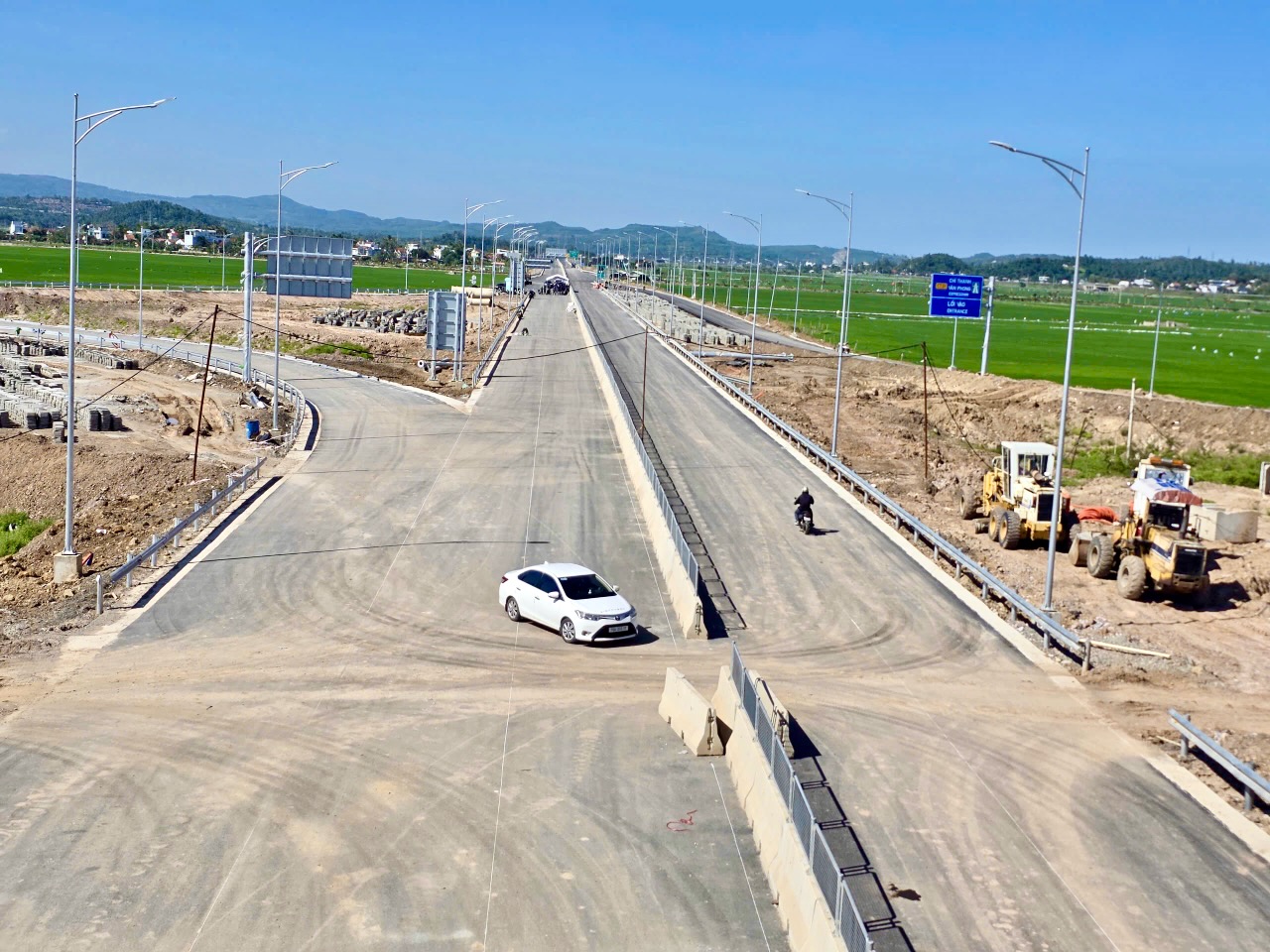 Thủ tướng - Ảnh 4.