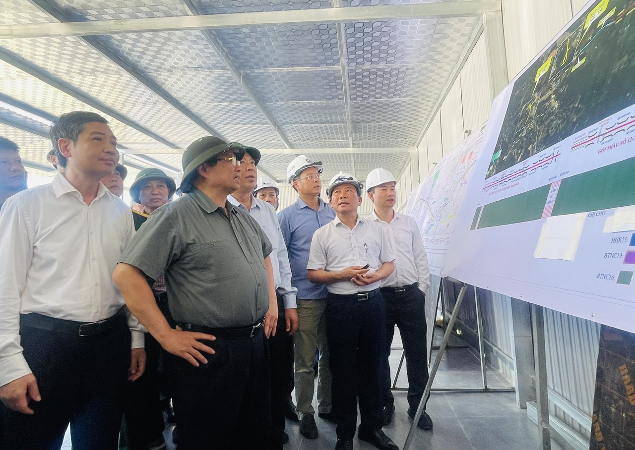 Thủ tướng - Ảnh 1.