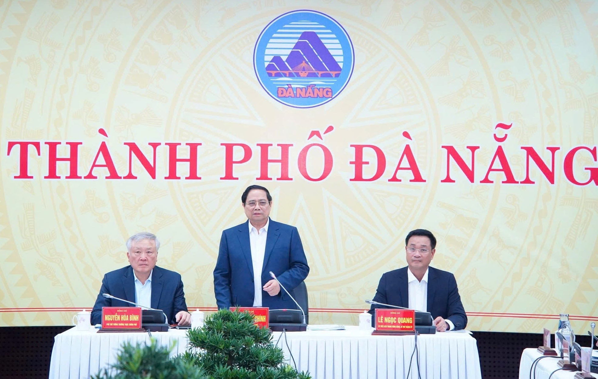 Thủ tướng yêu cầu Đà Nẵng tăng tốc triển khai Trung tâm tài chính quốc tế - Ảnh 1.