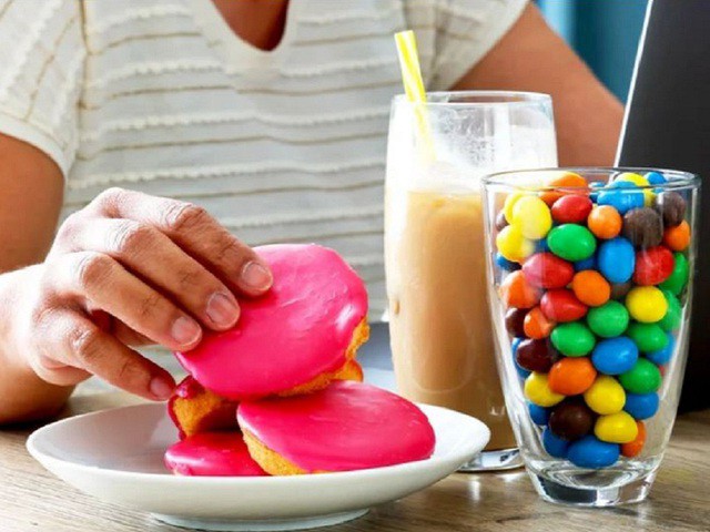 Thực phẩm ngon ngọt nhưng ăn nhiều có thể tăng nguy cơ suy thận, người Việt nên kiểm soát để phòng bệnh 1 Ảnh minh họa.