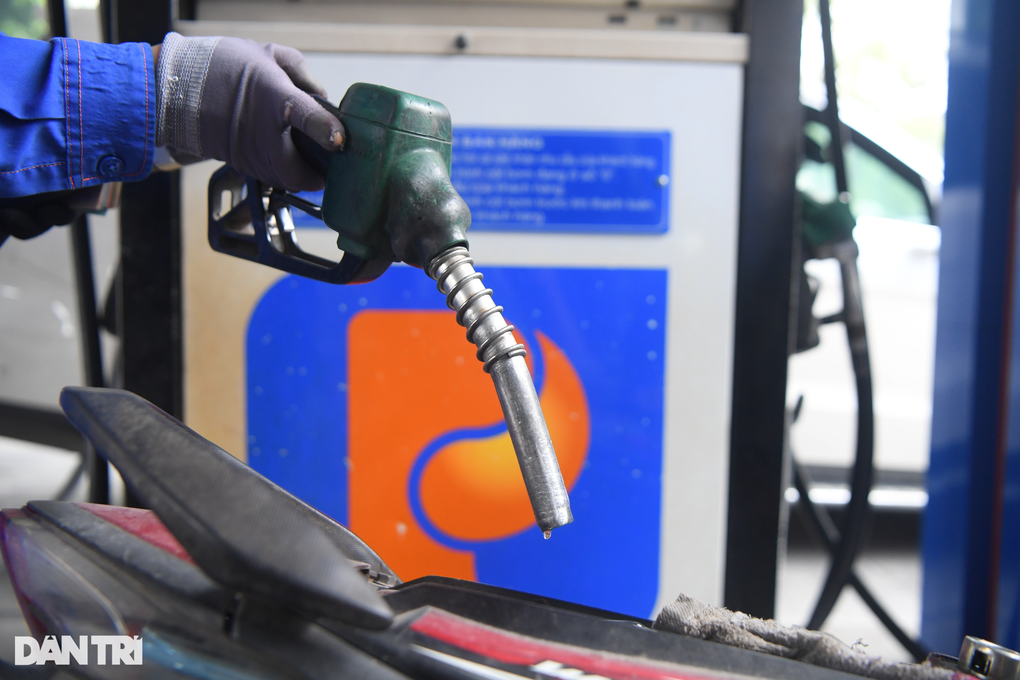 Thuế nhập khẩu xăng dầu về 0%: Chi tiết các loại được giảm - 1