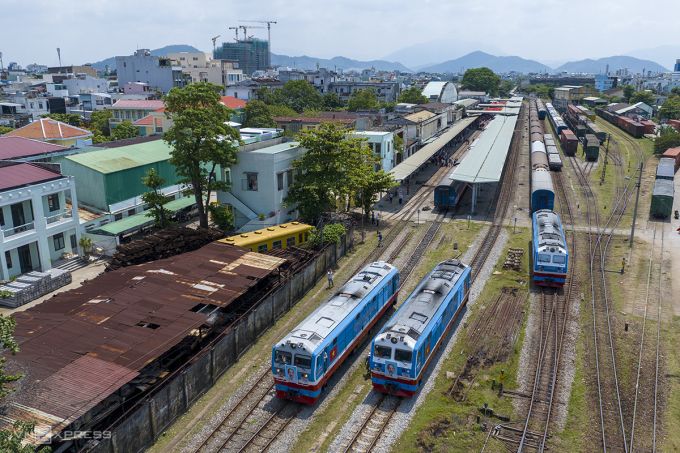 Dự án di dời ga đường sắt ra khỏi trung tâm Đà Nẵng treo hơn 20 năm qua. Ảnh: Nguyễn Đông