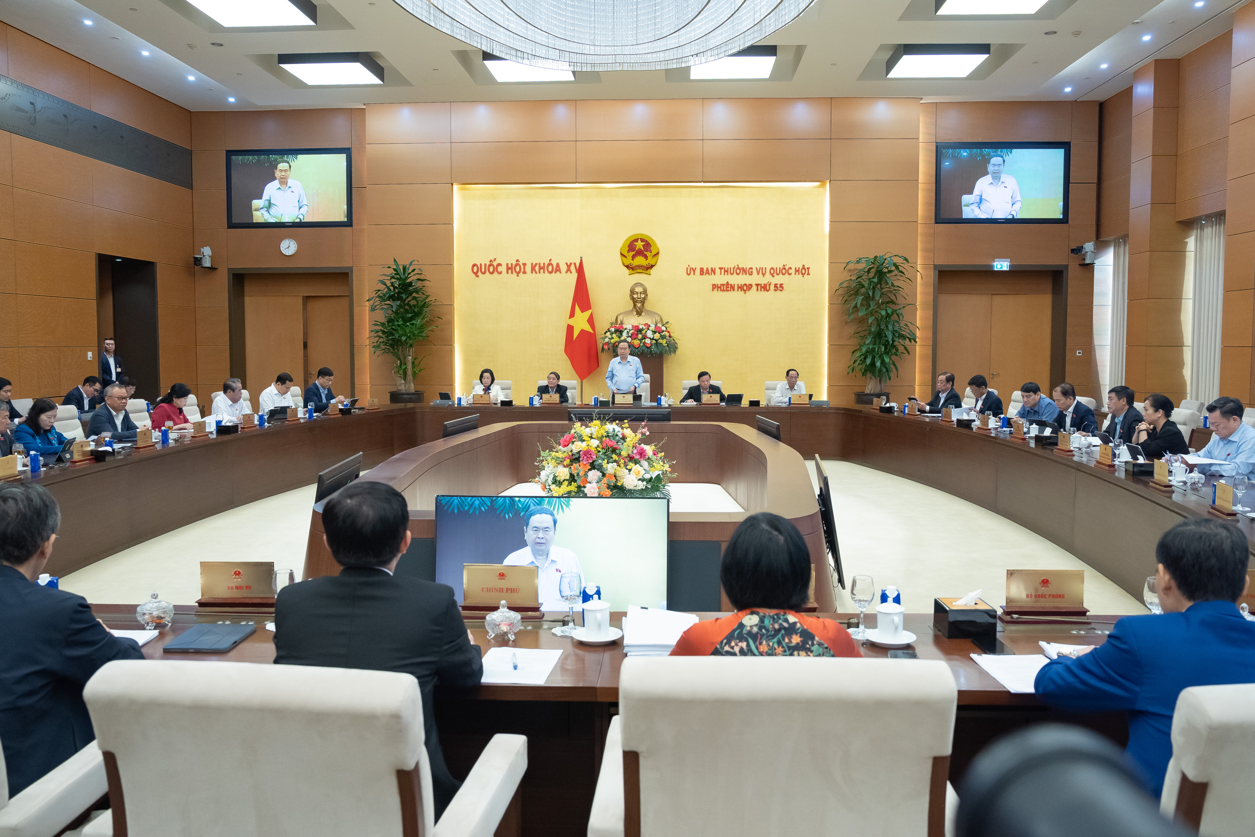 Ủy ban thường vụ Quốc hội - Ảnh 1.
