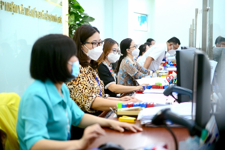 công chức - Ảnh 1.