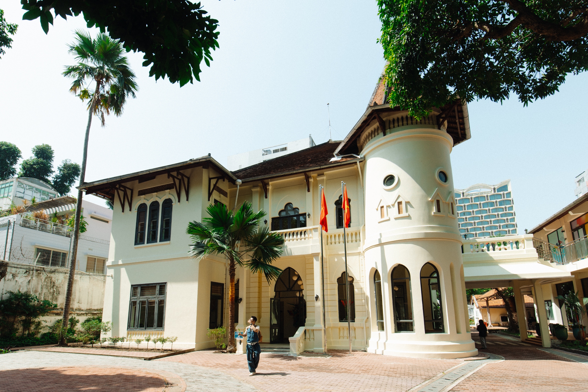 Trụ sở mới của Nhà Văn hóa Thanh niên: 