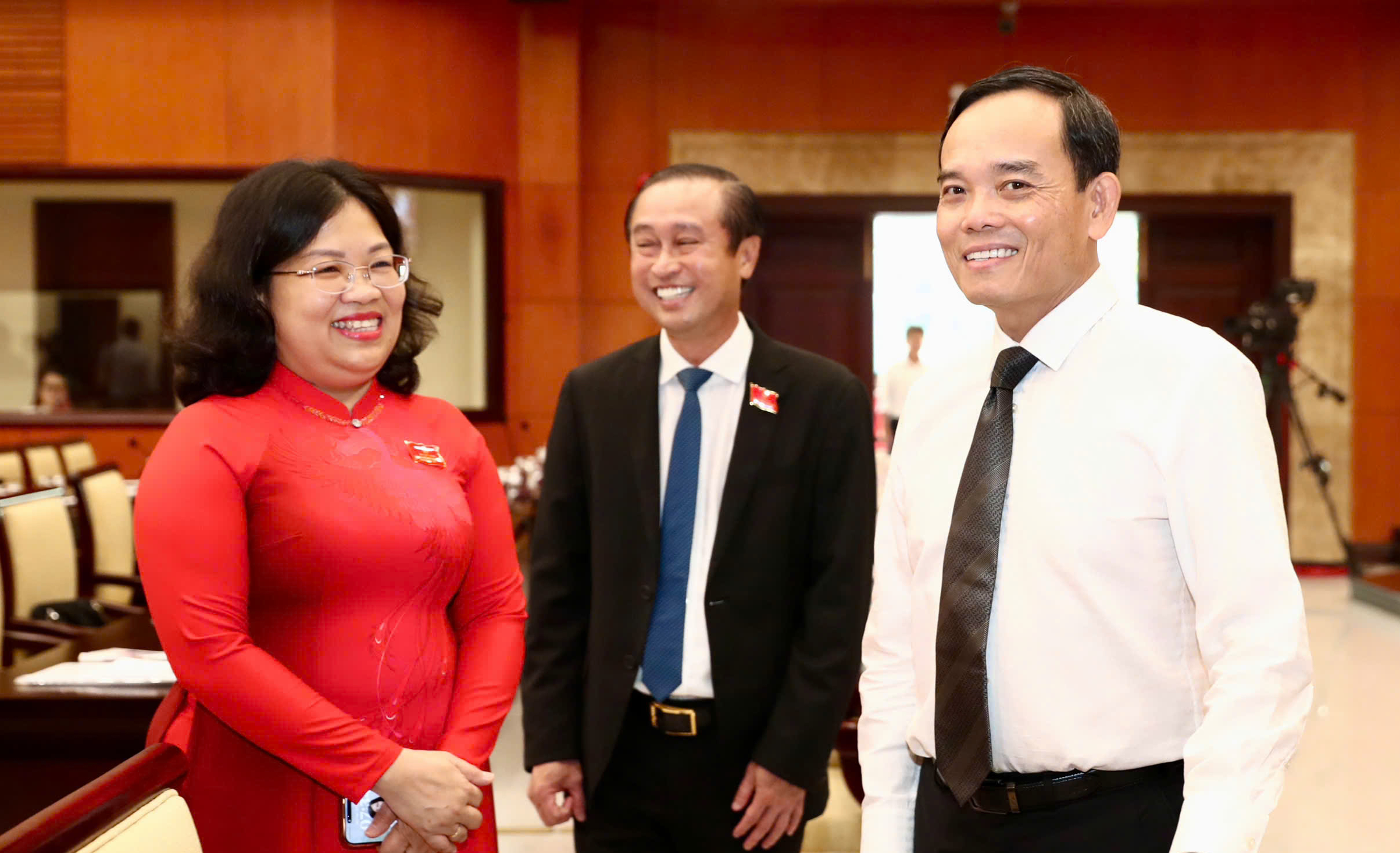 Toàn cảnh kỳ họp thứ nhất HĐND TPHCM nhiệm kỳ 2026-2031 - Ảnh 2.