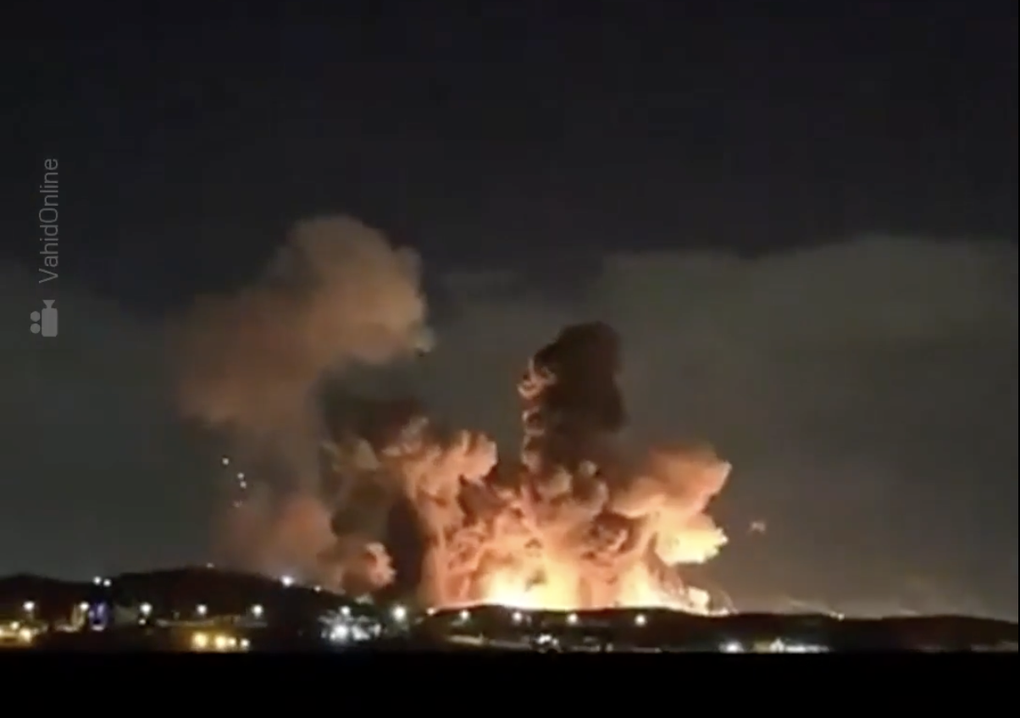 Toàn cảnh xung đột Trung Đông: Tên lửa Iran quấy đảo, Vùng Vịnh báo động - 1