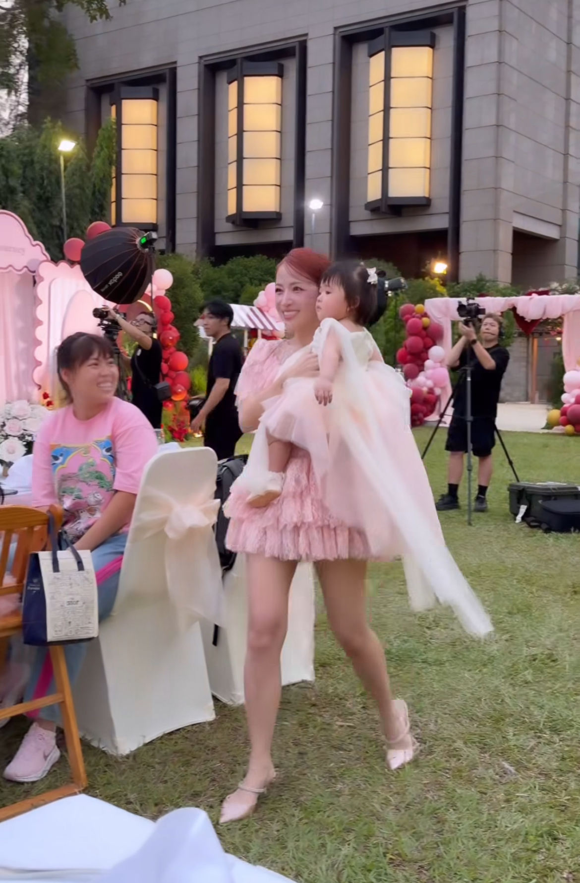 Tóc Tiên, Lê Dương Bảo Lâm và 