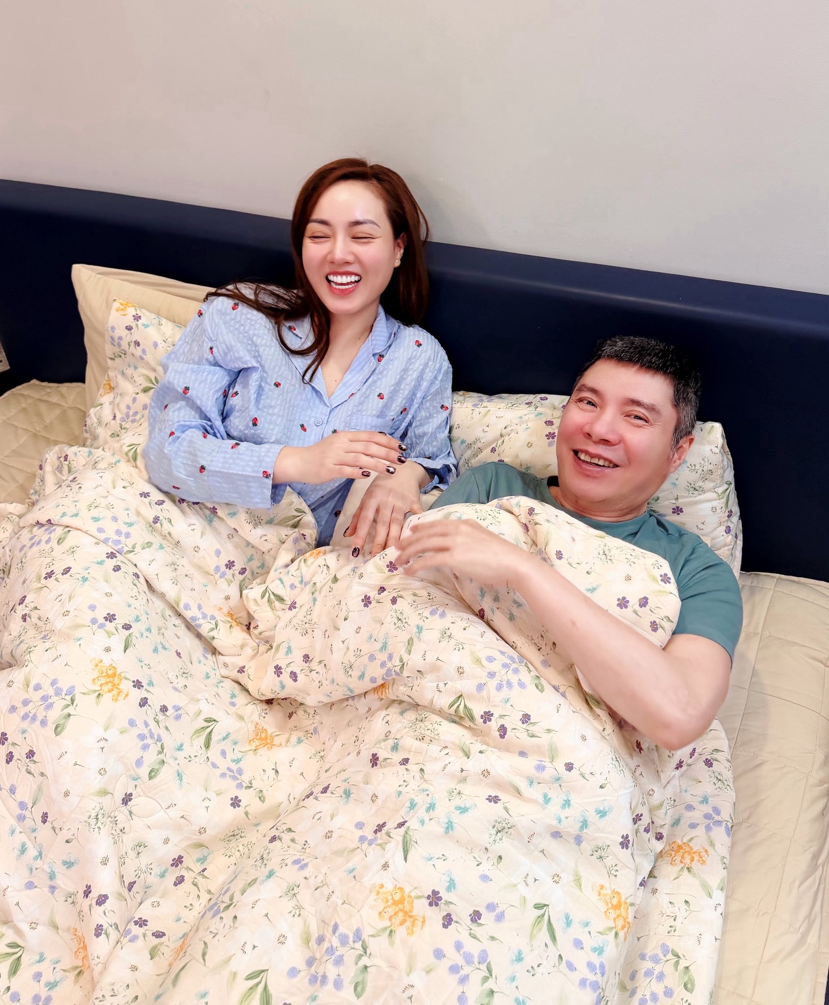 Vợ nghệ sĩ Công Lý căng thẳng: 