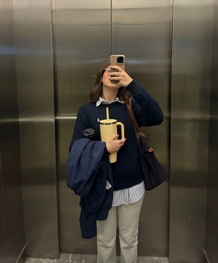 Tôi làm ở một công ty 9 năm và từng tin chỉ cần trung thành là đủ- Ảnh 2.