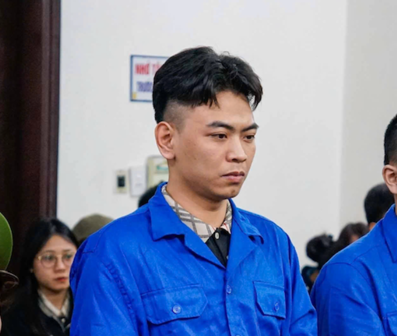 Tong tai vu danh nguoi tai quan ca phe khong