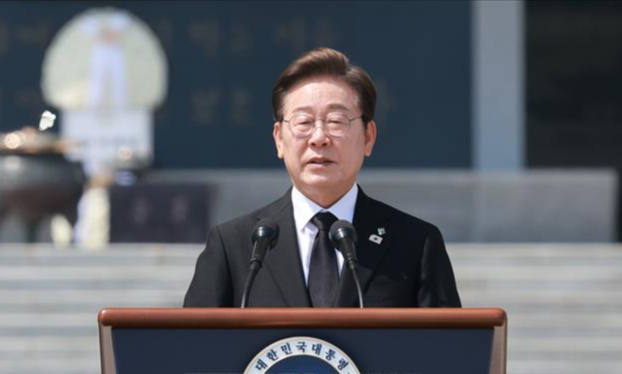 Tổng thống Hàn Quốc và cuộc chiến chống đầu cơ bất động sản  - Ảnh 1.