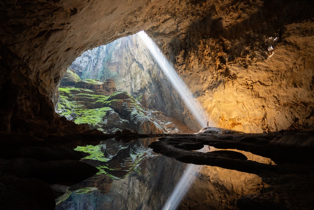 Tour Sơn Đoòng kín chỗ hết 2027, vì sao khách có tiền chưa chắc đã được đi? - 1