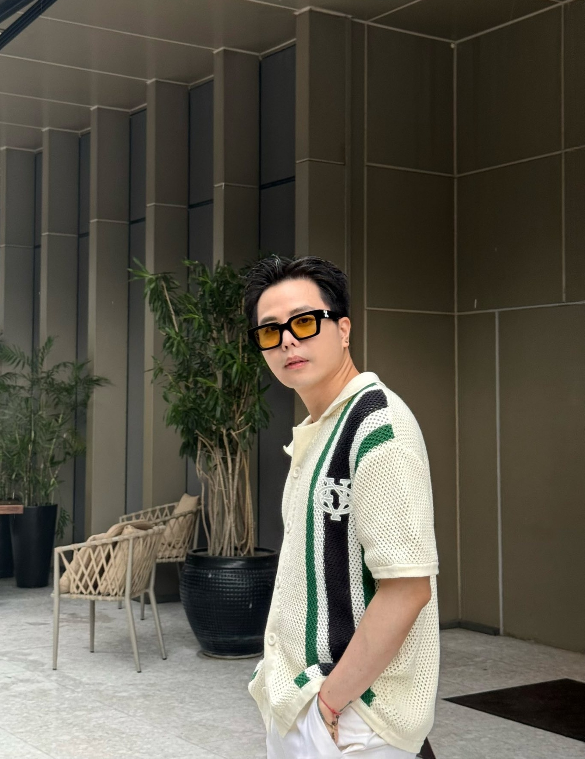 Trịnh Thăng Bình: Gia thế giàu có, tin đồn hẹn hò loạt mỹ nhân và hoa hậu - 1 Trịnh Thăng Bình: Gia thế giàu có, tin đồn hẹn hò loạt mỹ nhân và hoa hậu - 1