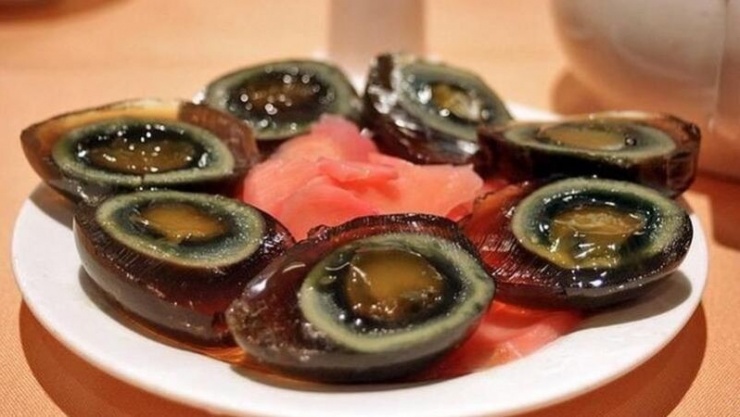 Trứng bắc thảo có thực sự bổ dưỡng? Điều cần biết trước khi ăn 1 Trứng bắc thảo là thực phẩm có giá trị dinh dưỡng nhất định, nhưng cần sử dụng hợp lý về lượng và thời điểm để phát huy lợi ích mà không ảnh hưởng đến sức khỏe