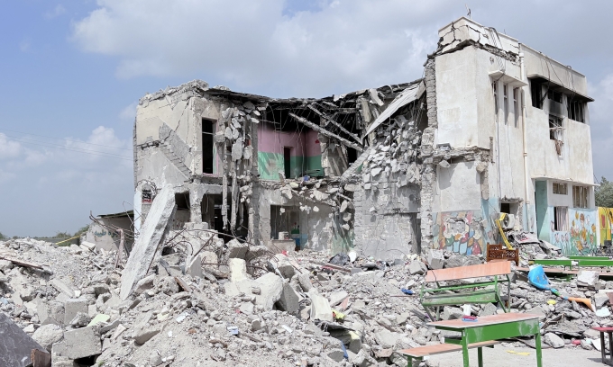 Trường tiểu học Shajareh Tayyebeh ở huyện Minab, tỉnh Hormozgan, Iran, bị phá hủy sau một cuộc tập kích hôm 28/2. Ảnh: Anadolu