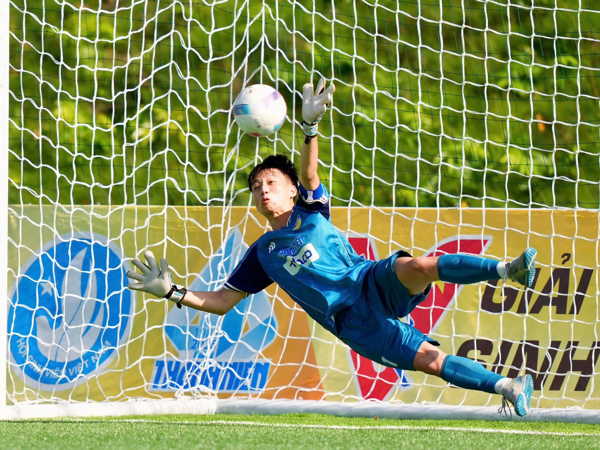 Từ kép phụ đến người hùng của HUTECH- Ảnh 1.