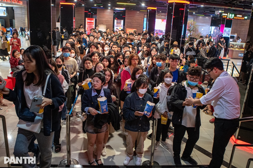 Từ “tiêu tiền” đến “làm ra giá trị” - 1