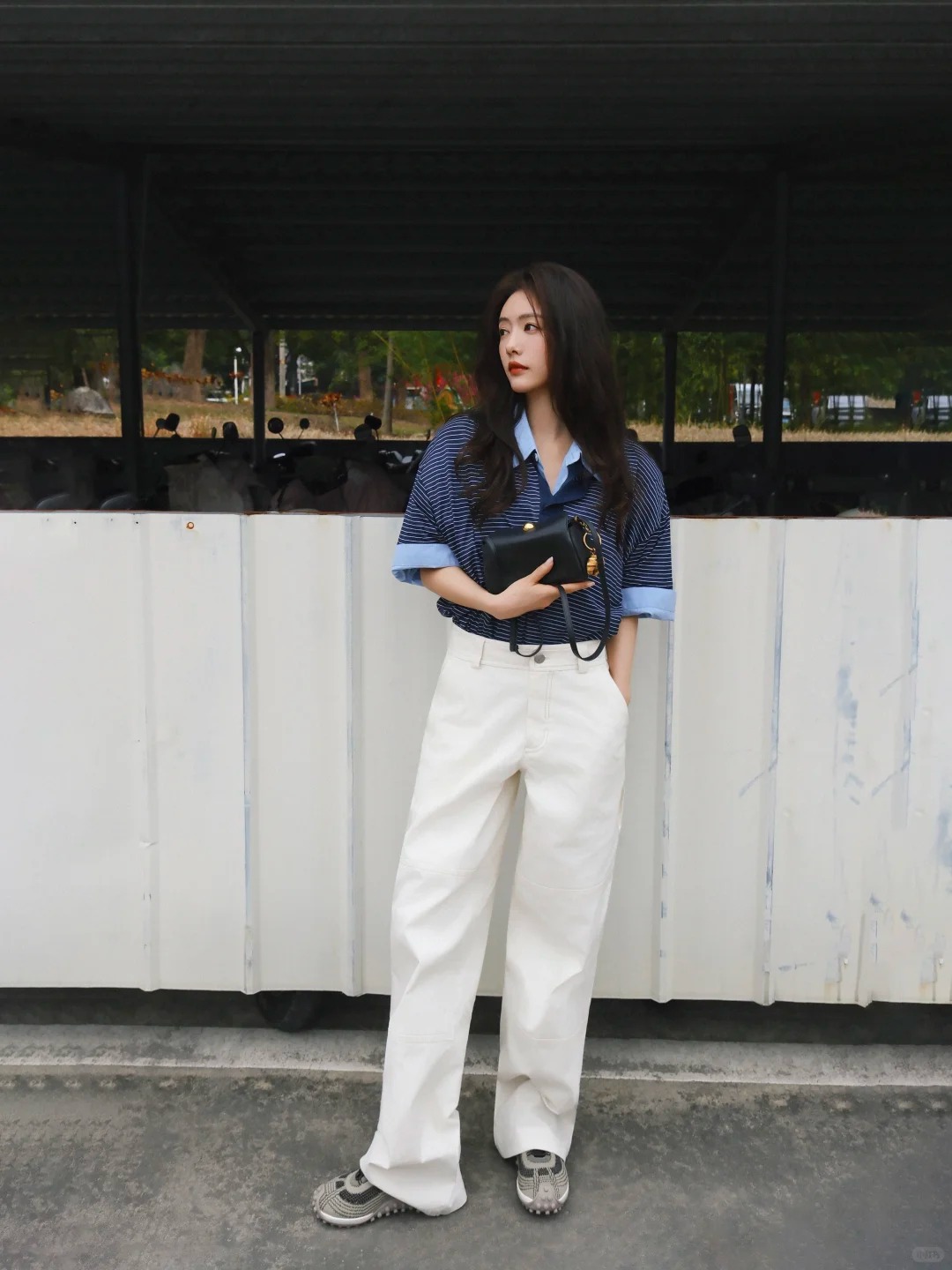 Tuần mới (23/3 - 29/3) mặc gì để 