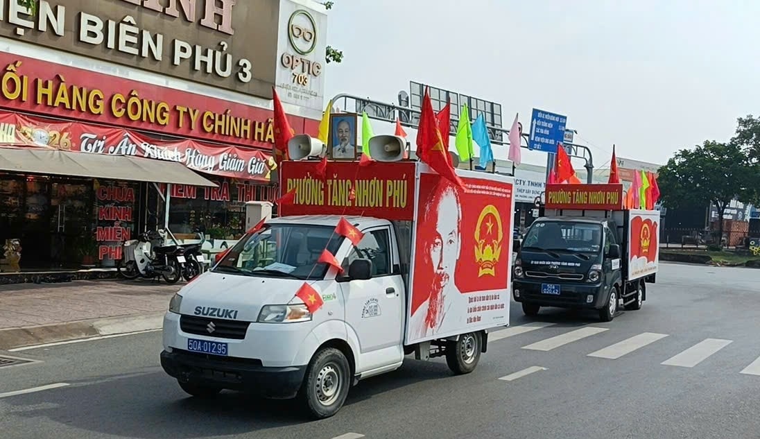 TP HCM: Tưng bừng 