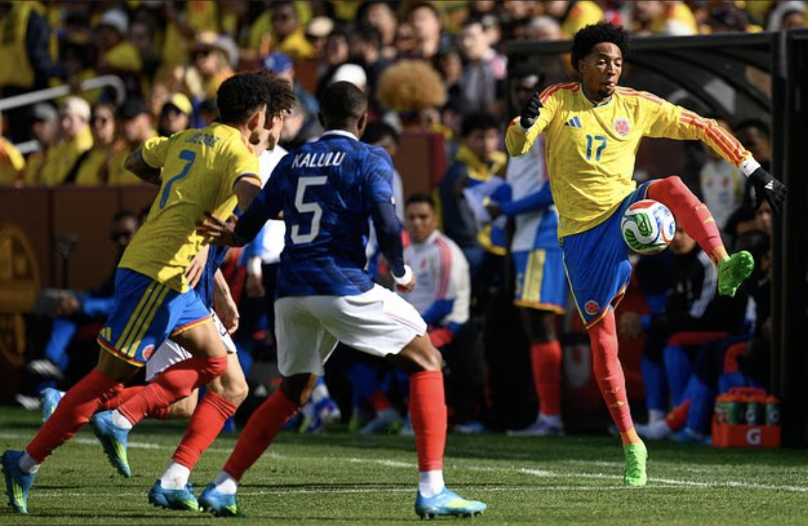 Tuyển Pháp thắng vùi dập Colombia, thăng hoa FIFA Days - Ảnh 1.