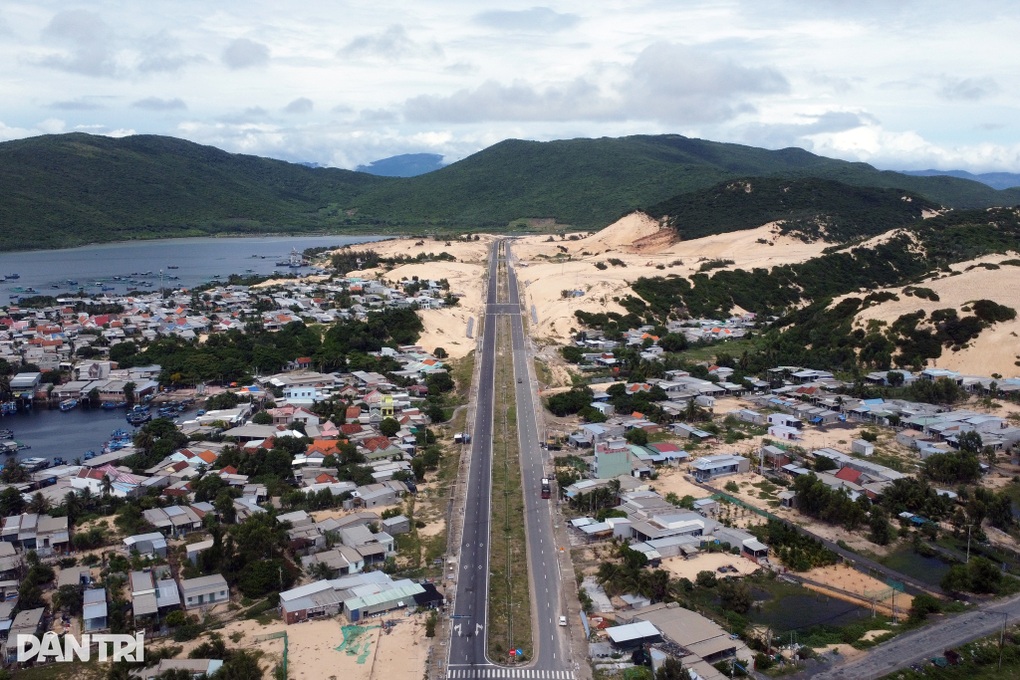 Tuyên án cựu chủ tịch xã hưởng lợi hơn 6 tỷ đồng từ việc “hô biến” đất công - 1