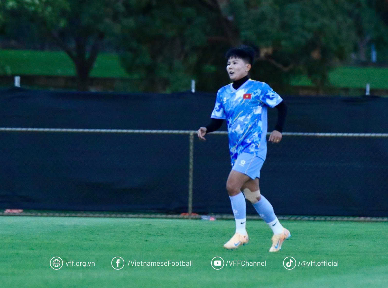 Tuyển nữ Việt Nam “vào guồng”, quyết lấy 3 điểm ngày ra quân 1 Tuyển nữ Việt Nam “vào guồng”, quyết lấy 3 điểm ngày ra quân - Ảnh 1.