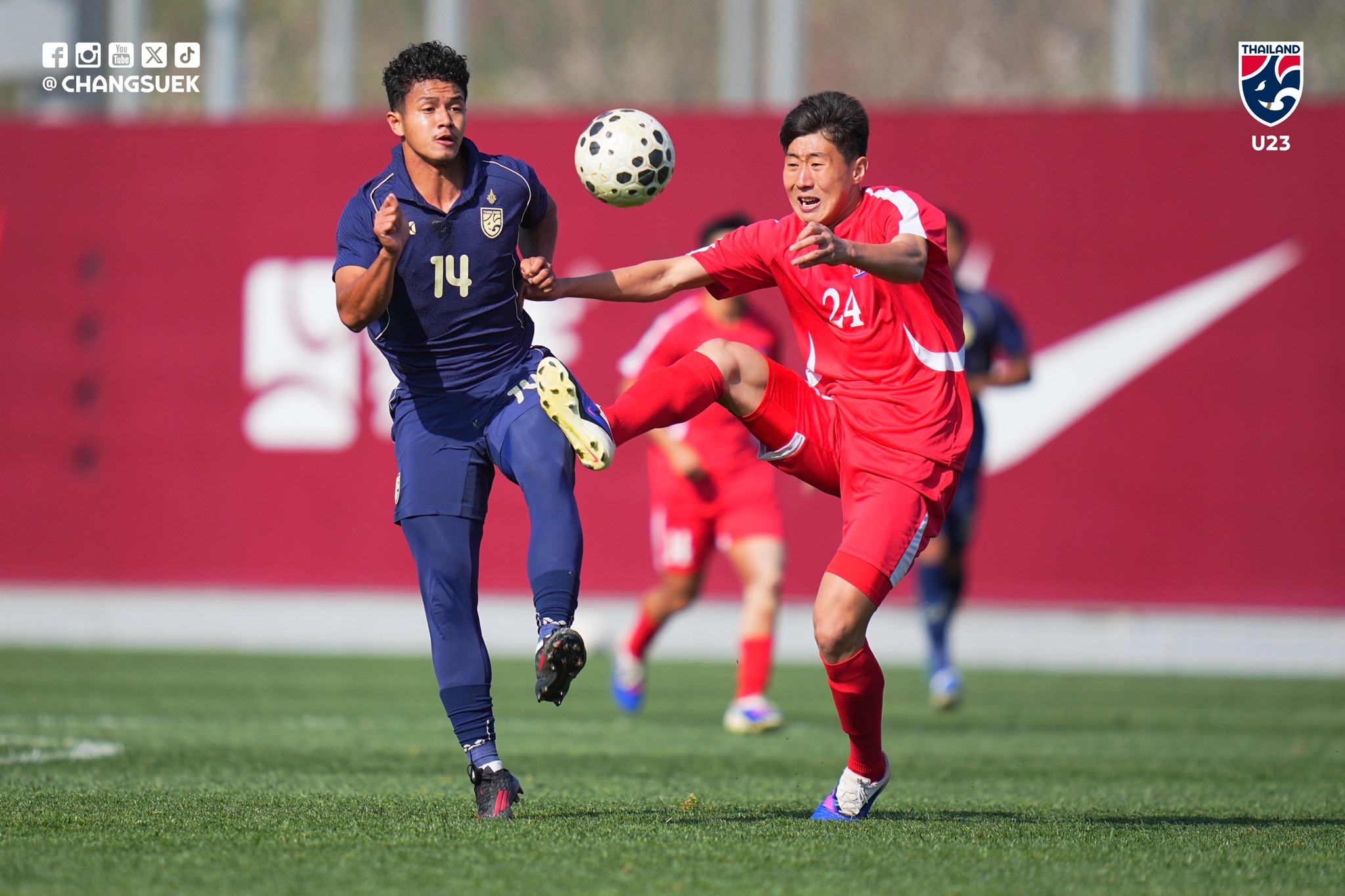 U.23 Thái Lan thua đậm U.23 Triều Tiên, chính thức hết cơ hội vô địch giải giao hữu Trung Quốc- Ảnh 1.